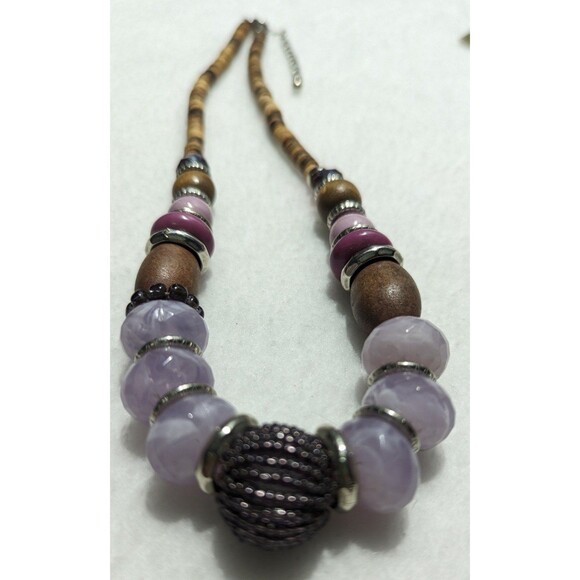 Boho Bold Shades of Lavender Brown Beaded Necklace - Picture 8 of 11
